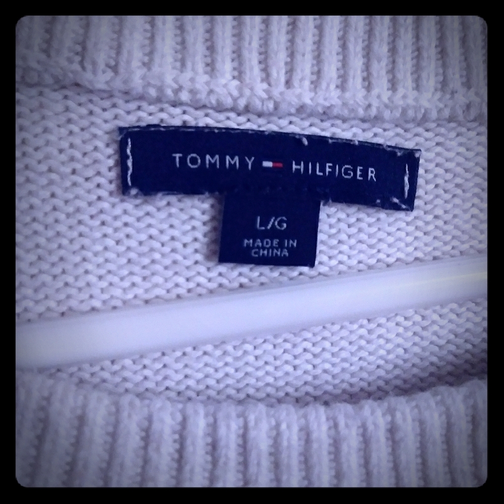 Women's sweater